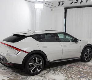 Premiers pas en Europe pour l'EV6, premier véhicule électrique de Kia basé sur la plateforme E-GMP